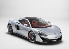 Video premiers tours de roue pour la mclaren 570gt 