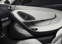 Interieur_mclaren-gt_5
                                                        width=