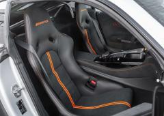 Interieur_mercedes-amg-gt-black-series_1
                                                        width=