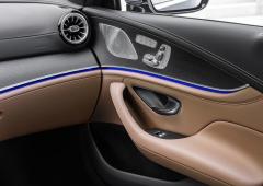 Interieur_restyling-amg-gt-coupe-4-portes-le-fond-pas-la-forme_5