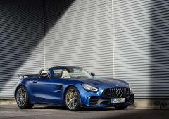 Exterieur_mercedes-amg-gt-r-roadster_0