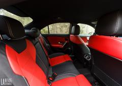 Interieur_mercedes-classe-a-berline-200-essai_12