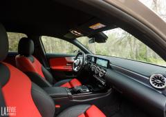 Interieur_mercedes-classe-a-berline-200-essai_2