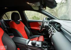 Interieur_mercedes-classe-a-berline-200-essai_3