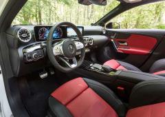 Interieur_mercedes-classe-a-annee-2020-voici-les-photos-de-l-essai-mercedes-a-200_1