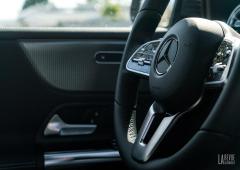 Interieur_mercedes-classe-b-180-progressive-line_1