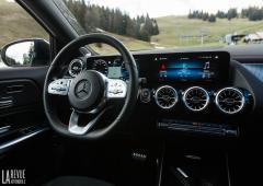 Interieur_mercedes-eqa-250-essai_24
                                                        width=