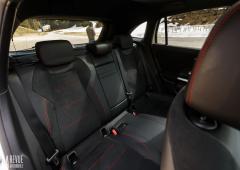 Interieur_mercedes-eqa-250-essai_37