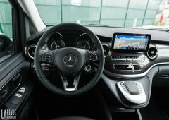 Interieur_mercedes-eqv-essai_1
                                                        width=