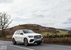 Exterieur_mercedes-gle-300d-amg-line_12