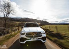 Exterieur_mercedes-gle-300d-amg-line_32
                                                        width=