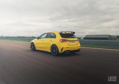 Exterieur_mercedes-amg-a-45-s-4matic-le-petit-monstre-jaune-a-l-essai_10