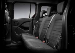 Interieur_mercedes-classe-t-180-annee-2022-essai_2
                                                        width=