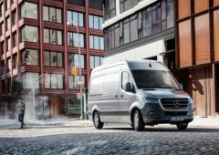 Exterieur_mercedes-sprinter-le-grand-fourgon-de-la-marque-a-l-etoile_0
                                                                        width=