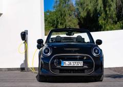 Exterieur_mini-cooper-se-cabrio-le-cabriolet-100-electrique_12