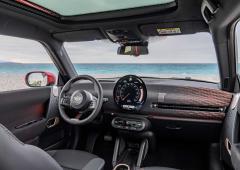 Exterieur_mini-cooper-se-jcw-trim-2024-les-photos-et-les-infos_12
                                                        width=