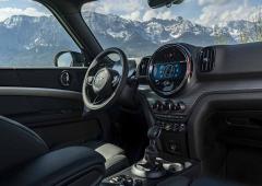 Interieur_mini-countryman-cooper-se-2020-l-hybride-rechargeable_0