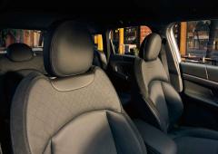 Interieur_mini-countryman-cooper-se-2020-l-hybride-rechargeable_3
                                                        width=