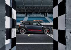 Exterieur_mini-john-cooper-works-gp-306-chevaux-c-est-hardcore_0
                                                        width=