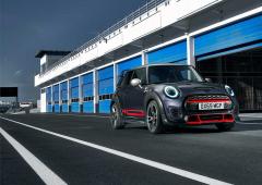 Exterieur_mini-john-cooper-works-gp-306-chevaux-c-est-hardcore_1
                                                        width=