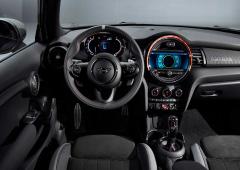 Interieur_mini-john-cooper-works-gp-306-chevaux-c-est-hardcore_0