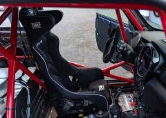 Interieur_mini-john-cooper-works-by-bulldog-racing_0