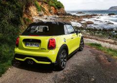 Exterieur_mini-cooper-s-cabrio-la-nouvelle-decapotable-my-2022-passe-a-l-essai_5
                                                        width=