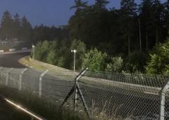 Exterieur_24h-du-nurburgring-2025-chez-mini-bulldog-racing_13