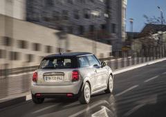 Exterieur_mini-cooper-se-l-electrique-qui-pour-fait-parler-la-foudre-essai_8
                                                        width=