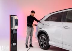 Exterieur_mitsubishi-eclipse-cross-phev-presentation_1
                                                        width=