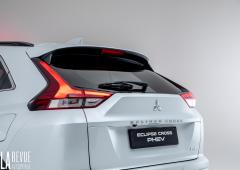 Exterieur_mitsubishi-eclipse-cross-phev-presentation_13