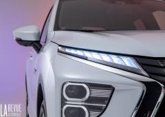 Exterieur_mitsubishi-eclipse-cross-phev-presentation_4