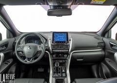 Interieur_mitsubishi-eclipse-cross-phev-presentation_0
                                                        width=