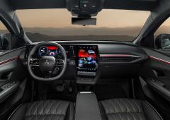 Exterieur_mitsubishi-eclipse-cross-electrique_20