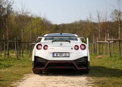 Exterieur_essai-nissan-gt-r-nismo_8
                                                        width=