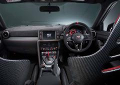 Interieur_nissan-gt-r-millesime-2024_1