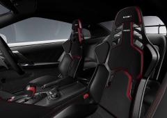 Interieur_nissan-gt-r-millesime-2024_3