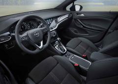 Interieur_opel-astra-annee-2020_0
                                                        width=