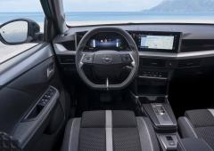 Exterieur_opel-frontera-hybrid-le-suv-qui-prefere-le-bon-sens-au-bling-bling_13