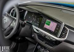 Interieur_opel-grandland-hybrid-2021-essai_6