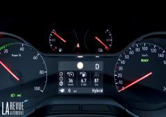 Interieur_opel-grandland-x-hybrid4-essai_2