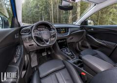 Interieur_opel-grandland-x-hybrid4-essai_5