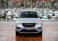 Opel Grandland X 180 ch turbo essence