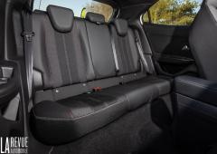 Interieur_opel-mokka-130-eat8-essai_3