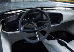 Interieur_opel-vizor-la-vision-de-style-sur-le-gtx-experimental_0
                                                        width=