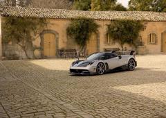 Pagani huayra bc 800 ch pour 1 218 kg 