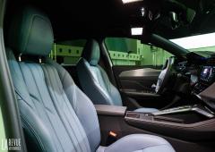 Interieur_nouvelle-peugeot-308-hybrid-annee-2021_0