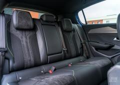 Interieur_la-peugeot-308-gt-hybride-225-au-quotidien-consommations-et-aspects-pratiques_4