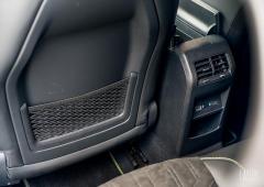 Interieur_la-peugeot-308-gt-hybride-225-au-quotidien-consommations-et-aspects-pratiques_6