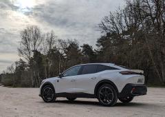 Exterieur_peugeot-408-puretech-eat8-130-gt-les-photos-de-notre-essai_1
